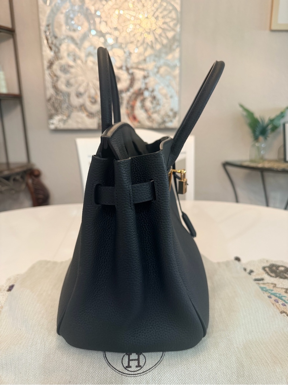 Luxury Black Leather Top-Handle Bag - Picture 5 of 7